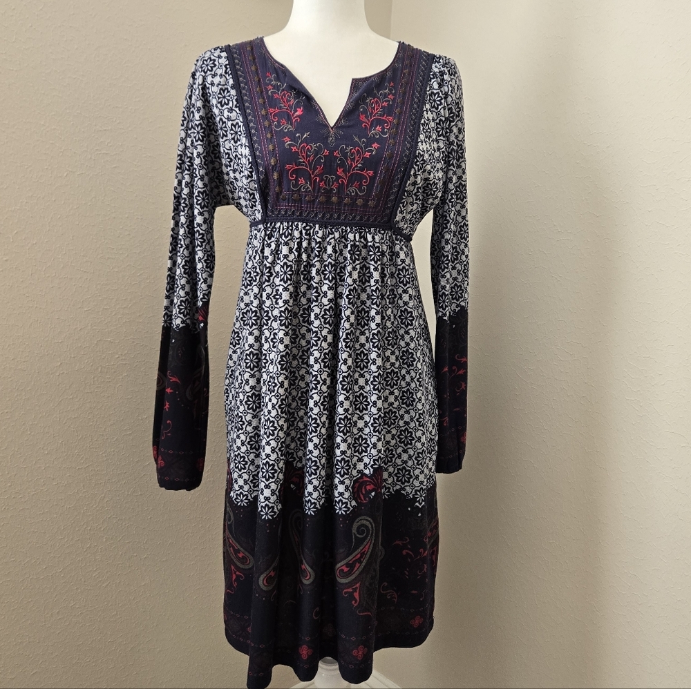 Sahalie Embroidered Floral Boho Dress Womens Small Long Sleeve Knit Tasseled